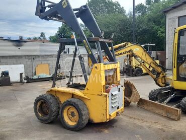 John Deere Tezak 3t (može zamena), 4.700 €, 2002. , Mini bager, Dizel, 26kW (35 KS), Bezstepeni, Loznica
