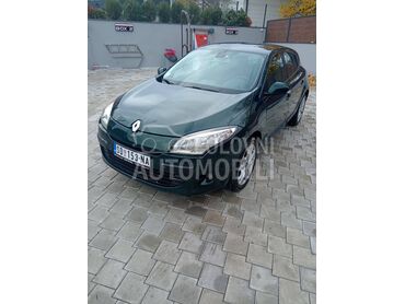 Renault Megane 1.6 16v, 4.300 €, 2009. Hečbek, Benzin | 1598 cm3, 183.000 km, 81kW (110 KS), Manuelni 6 brzina, 4/5 vrata, 5 sedišta, smederevo