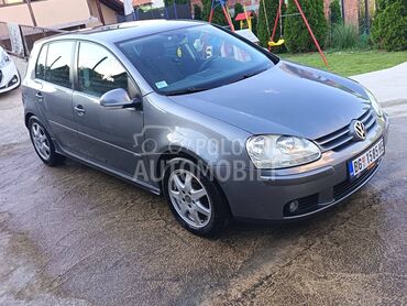 Volkswagen Golf 5 , 3.900 €, 2004. Limuzina, Dizel | 1900 cm3, 345.000 km, 77kW (105 KS), Manuelni 6 brzina, 4/5 vrata, 5 sedišta, Beograd