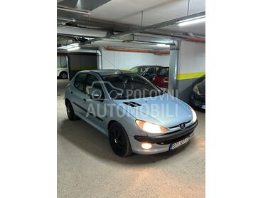 Peugeot 206 2.0 HDI, 1.200 €, 2002. Hečbek, Dizel | 1997 cm3, 285.000 km, 66kW (90 KS), Manuelni 5 brzina, 4/5 vrata, 5 sedišta, Inđija