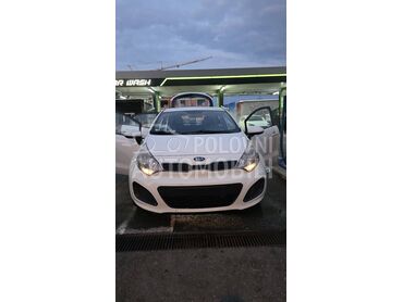 Kia Rio 1.0, 4.400 €, 2012. Hečbek, Dizel | 1120 cm3, 200.000 km, 55kW (75 KS), Manuelni 6 brzina, 4/5 vrata, 5 sedišta, Bogoslovija