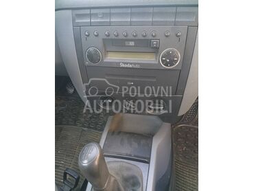 Škoda Fabia 1.4 mpi, 1.400 €, 2002. Limuzina, Benzin | 1397 cm3, 233.000 km, 50kW (68 KS), Manuelni 5 brzina, 4/5 vrata, 5 sedišta, Prokuplje