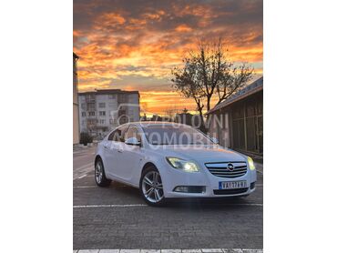 Opel Insignia ecoflex (može zamena), 6.990 €, 2011. Limuzina, Dizel | 1956 cm3, 312.000 km, 96kW (131 KS), Manuelni 6 brzina, 4/5 vrata, 5 sedišta, Mionica (Varošica)