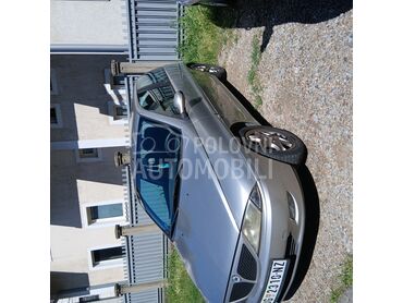 Lancia Ypsilon, Po dogovoru, 2002. Hečbek, Benzin | 1242 cm3, 271.000 km, 59kW (80 KS), Manuelni 5 brzina, 2/3 vrata, 5 sedišta, Beograd