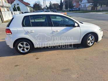 Volkswagen Golf 6 1.6TDI aut, 6.199 €, 2010. Hečbek, Dizel | 1598 cm3, 178.500 km, 77kW (105 KS), Automatski / poluautomatski, 4/5 vrata, 5 sedišta, Beograd