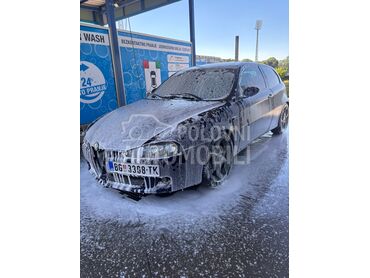Alfa Romeo 147 (može zamena), 1.450 €, 2005. Hečbek, Dizel | 1910 cm3, 233.221 km, 85kW (116 KS), Manuelni 5 brzina, 2/3 vrata, 5 sedišta, Voždovac