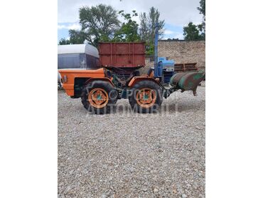 Tomo Vinković Goldoni ok papiri, 5.500 €, 1978. , Standardni traktori, 22kW (30 KS), 4x4, Bačko Gradište
