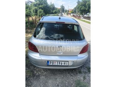 Peugeot 307 307, 1.500 €, 2005. Hečbek, Dizel | 1560 cm3, 220.000 km, 66kW (90 KS), Manuelni 5 brzina, 4/5 vrata, 5 sedišta, Požarevac