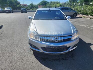 Opel Astra H, 3.700 €, 2008. Kabriolet/Roadster, Benzin | 1796 cm3, 165.000 km, 103kW (140 KS), Manuelni 5 brzina, 2/3 vrata, 4 sedišta, Beograd
