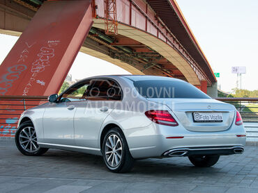 Mercedes Benz E 220 w213, 18.500 €, 2016. Limuzina, Dizel | 1950 cm3, 238.000 km, 143kW (194 KS), Automatski / poluautomatski, 4/5 vrata, 5 sedišta, Beograd
