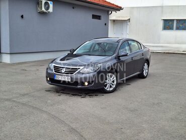 Renault Latitude, 4.500 €, 2011. Limuzina, Dizel | 1995 cm3, 220.000 km, 110kW (150 KS), Manuelni 6 brzina, 4/5 vrata, 5 sedišta, Beograd