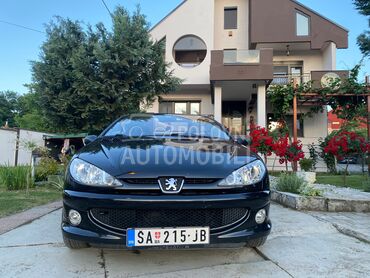Peugeot 206 cabriolet (može zamena), 2.400 €, 2005. Kabriolet/Roadster, Benzin | 1989 cm3, 214.000 km, 100kW (136 KS), Manuelni 5 brzina, 2/3 vrata, 4 sedišta, Koceljeva