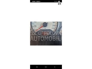 Opel Zafira, 1.100 €, 2004. Monovolumen (MiniVan), Dizel | 1995 cm3, 267.045 km, 74kW (101 KS), Manuelni 5 brzina, 4/5 vrata, 7 sedišta, Aleksinac