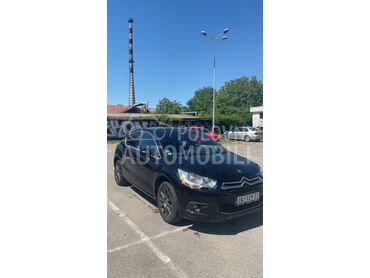 Citroen DS4 Citroen DS4 1.6e-HDI (može zamena), 5.999 €, 2012. Hečbek, Dizel | 1560 cm3, 205.000 km, 82kW (111 KS), Automatski / poluautomatski, 4/5 vrata, 5 sedišta, Jagodina