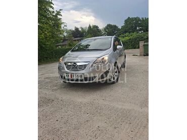 Opel Meriva 1.7cdti C O S M O, 3.999 €, 2012. Monovolumen (MiniVan), Dizel | 1686 cm3, 262.000 km, 96kW (131 KS), Manuelni 6 brzina, 4/5 vrata, 5 sedišta, Beograd