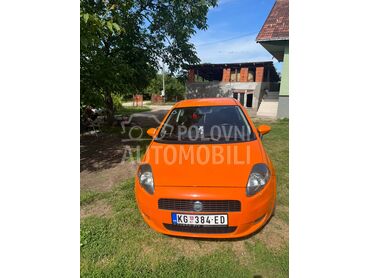 Fiat Grande Punto jtd (može zamena), 2.850 €, 2006. Kupe, Dizel | 1900 cm3, 245.000 km, 96kW (131 KS), Manuelni 6 brzina, 2/3 vrata, 5 sedišta, Kragujevac
