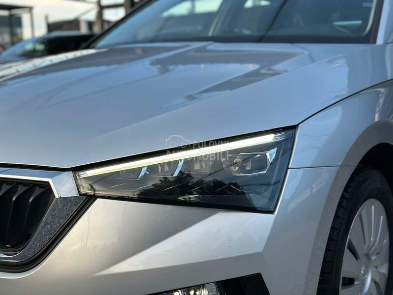 Skoda Scala 2019 photo 4