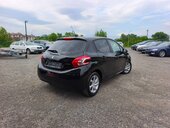 Peugeot 208 1.2 STYLE CH