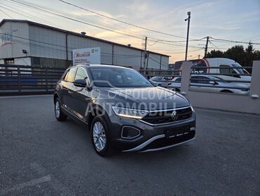 Volkswagen T-Roc 2.0 Tdi-Dsg, 18.900 €, 2022. Džip/SUV, Dizel | 1986 cm3, 183.809 km, 110kW (150 KS), Automatski / poluautomatski, 4/5 vrata, 5 sedišta, Beograd