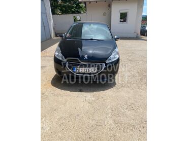 Peugeot 208, 5.100 €, 2012. Hečbek, Dizel | 1398 cm3, 190.000 km, 50kW (68 KS), Manuelni 5 brzina, 4/5 vrata, 5 sedišta, Prokuplje
