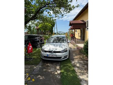 Volkswagen Golf 7, 8.700 €, 2013. Hečbek, Dizel | 1598 cm3, 247.000 km, 77kW (105 KS), Manuelni 5 brzina, 4/5 vrata, 5 sedišta, Šajkaš
