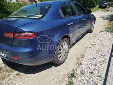 Alfa Romeo 159, 2.200 €, 2007. Limuzina, Benzin + Metan (CNG) | 1800 cm3, 319.000 km, 103kW (140 KS), Manuelni 5 brzina, 4/5 vrata, 5 sedišta, Kragujevac