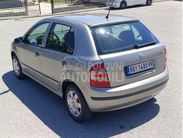 Škoda Fabia 1.2 (može zamena), 1.599 €, 2006. Hečbek, Benzin | 1198 cm3, 278.111 km, 47kW (64 KS), Manuelni 5 brzina, 4/5 vrata, 5 sedišta, Kragujevac