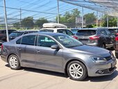 Volkswagen Jetta 1.6 TDI KOZA