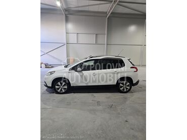 Peugeot 2008 1.6ehdi, 9.000 €, 2016. Džip/SUV, Dizel | 1560 cm3, 185.000 km, 73kW (99 KS), Manuelni 5 brzina, 4/5 vrata, 5 sedišta, Banovo Brdo