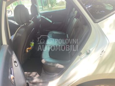 Hyundai ix35, 9.500 €, 2012. Džip/SUV, Dizel | 1685 cm3, 280.000 km, 85kW (116 KS), Manuelni 6 brzina, 4/5 vrata, 5 sedišta, Niš