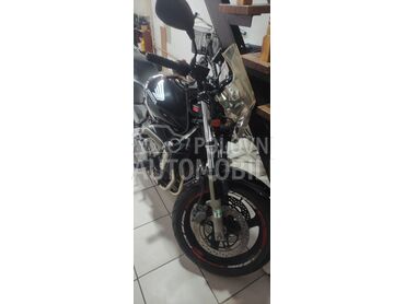 Honda CB600F Hornet, 1.900 €, 2002. , 599 cm3, 35.000 km, 69kW (94 KS), Naked, Zrenjanin