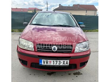 Fiat Punto Fiat punto 1.2, 2.400 €, 2008. Limuzina, Benzin | 1200 cm3, 200.000 km, 44kW (60 KS), Manuelni 5 brzina, 4/5 vrata, 5 sedišta, Vranje