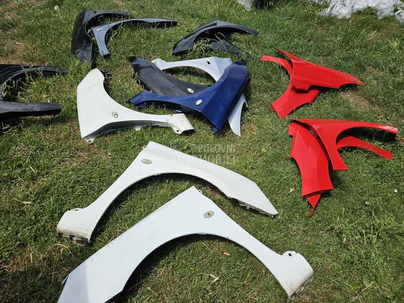 branik za Peugeot 207, 307, 407 od 2004. do 2015. god.