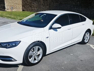 Opel Insignia Grand Sport, 12.900 €, 2020. Limuzina, Dizel | 1598 cm3, 188.000 km, 100kW (136 KS), Manuelni 6 brzina, 4/5 vrata, 5 sedišta, Smederevo
