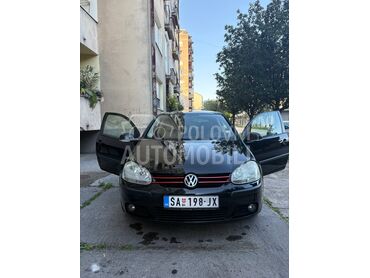 Volkswagen Golf 5, 2.500 €, 2005. Hečbek, Benzin | 1390 cm3, 247.000 km, 55kW (75 KS), Manuelni 5 brzina, 2/3 vrata, 5 sedišta, Šabac