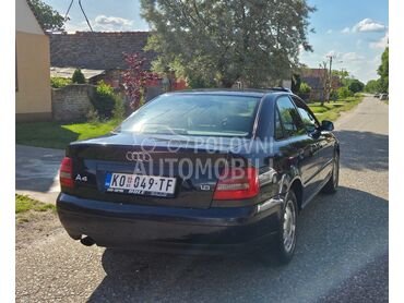 Audi A4, 950 €, 2000. Limuzina, Benzin | 1800 cm3, 450.000 km, 92kW (125 KS), Manuelni 5 brzina, 4/5 vrata, 5 sedišta, Dubovac