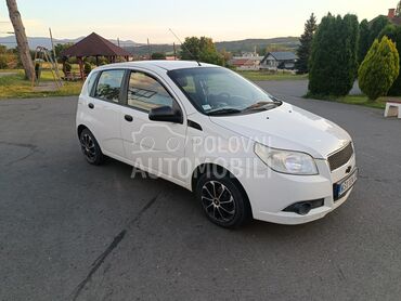 Chevrolet Aveo, 2.400 €, 2010. Hečbek, Benzin + Gas (TNG) | 1150 cm3, 312.000 km, 62kW (84 KS), Manuelni 5 brzina, 4/5 vrata, 5 sedišta, Kaonik