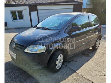 Volkswagen Fox 1.4 Bifuel, 2.300 €, 2007. Hečbek, Benzin + Gas (TNG) | 1390 cm3, 201.990 km, 55kW (75 KS), Manuelni 5 brzina, 2/3 vrata, 5 sedišta, Zvezdara
