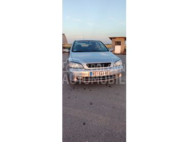 Opel Astra G, 1.600 €, 2002. Hečbek, Benzin + Gas (TNG) | 1599 cm3, 295.000 km, 74kW (101 KS), Manuelni 5 brzina, 4/5 vrata, 5 sedišta, Bogatić