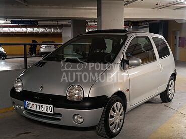 Renault Twingo, 1.550 €, 2002. Hečbek, Benzin | 1149 cm3, 146.000 km, 43kW (58 KS), Manuelni 5 brzina, 2/3 vrata, 4 sedišta, Raška