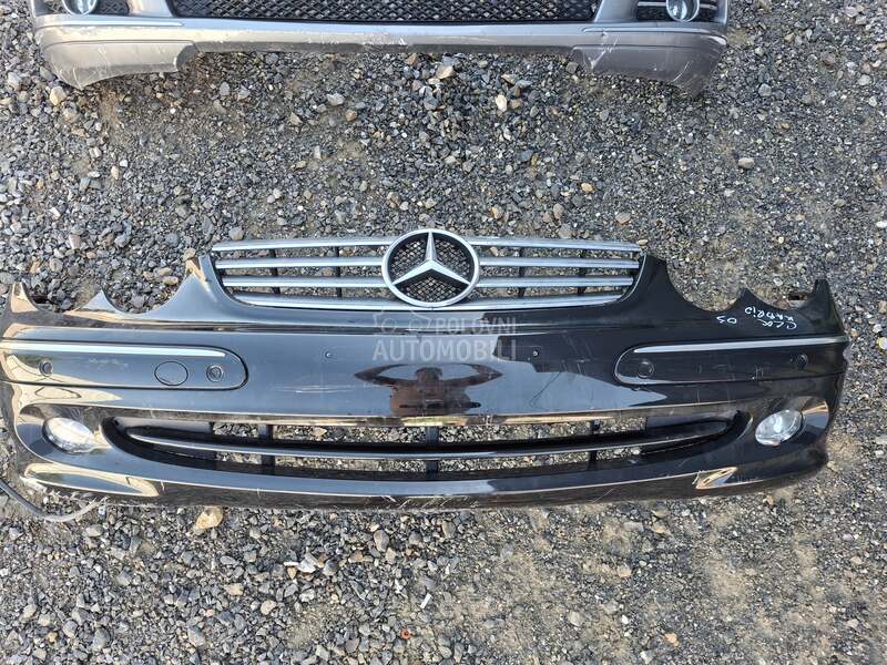 Branik za Mercedes Benz CLK 200, CLK 220, CLK 230 ... od 2000. do 2008. god.