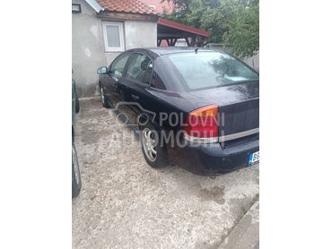 Opel Vectra C 2.0 dti, 1.650 €, 2005. Limuzina, Dizel | 1995 cm3, 191.000 km, 74kW (101 KS), Manuelni 5 brzina, 4/5 vrata, 5 sedišta, Zemun