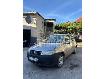 Fiat Punto, 1.350 €, 2003. Hečbek, Benzin | 1242 cm3, 150.000 km, 44kW (60 KS), Manuelni 5 brzina, 2/3 vrata, 5 sedišta, Vladimirovac