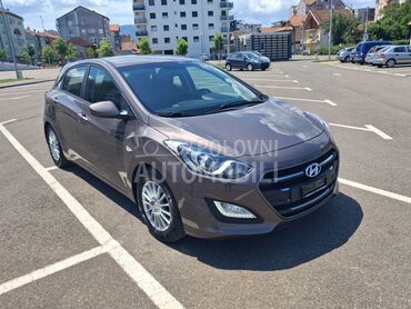 Hyundai i30 1.4, 7.150 €, 2015. Hečbek, Benzin | 1396 cm3, 161.390 km, 74kW (101 KS), Manuelni 6 brzina, 4/5 vrata, 5 sedišta, Obrenovac