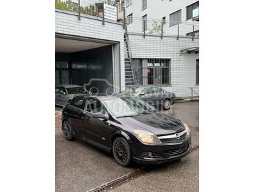 Opel Astra H (može zamena), 3.200 €, 2006. Hečbek, Benzin | 1998 cm3, 301.000 km, 125kW (170 KS), Manuelni 6 brzina, 2/3 vrata, 5 sedišta, Bačko Dobro Polje