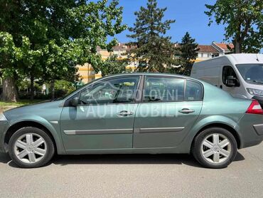 Renault Megane, 1.250 €, 2004. Limuzina, Benzin | 1598 cm3, 304.290 km, 83kW (113 KS), Manuelni 5 brzina, 4/5 vrata, 5 sedišta, Novi Sad