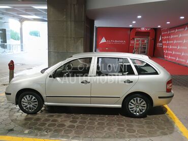 Škoda Fabia 1.2, 2.000 €, 2004. Karavan, Benzin | 1198 cm3, 273.000 km, 47kW (64 KS), Manuelni 5 brzina, 4/5 vrata, 5 sedišta, Beograd