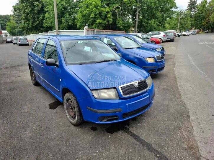 ZADNJI AMORTIZERI SA OPRUGAMA za Škoda Fabia od 2000. do 2007. god. - far branik krilo