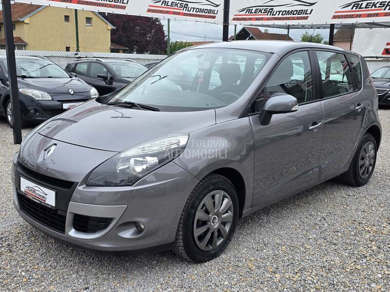 Renault Scenic 2011 photo 5
