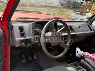 Isuzu Trooper 2.6 mpi (može zamena), 3.400 €, 1991. Džip/SUV, Benzin + Gas (TNG) | 2600 cm3, 151.000 km, 81kW (110 KS), Manuelni 5 brzina, 2/3 vrata, 3 sedišta, Raška
